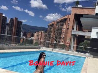 Bonnie_Davis