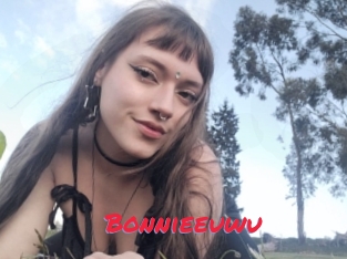 Bonnieeuwu