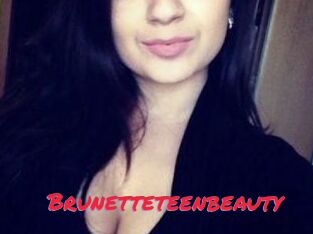 Brunetteteenbeauty