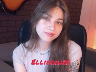 Elliecruze