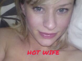 HOT_WIFE