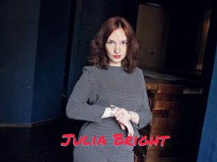 Julia_Bright