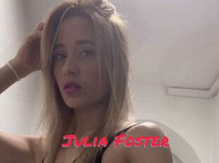 Julia_Foster