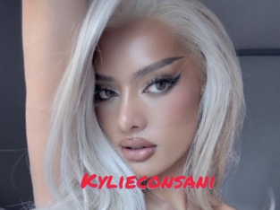 Kylieconsani