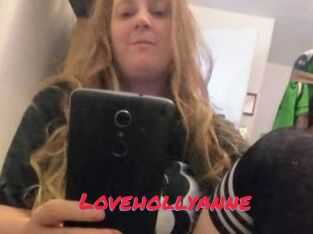 Lovehollyanne