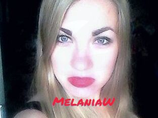 MelaniaW