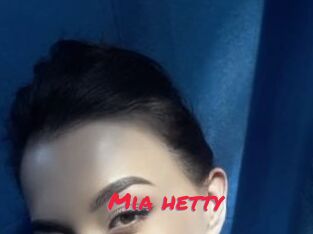 Mia_hetty