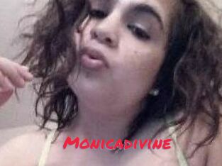 Monica_divine