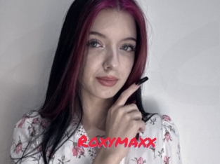 Roxymaxx