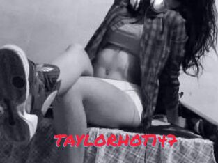 TAYLORHOT147