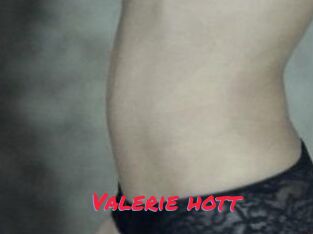 Valerie_hott