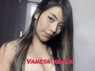 Vanesa_snack