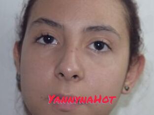 YannynaHot